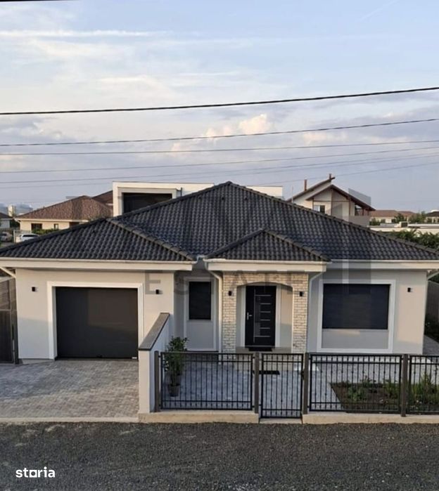 Casă individuală cu 4 camere in Dumbrăvița