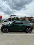 Mini Cooper S Starea masinii este foarte buna fiind pasionat Mini Cooper S.