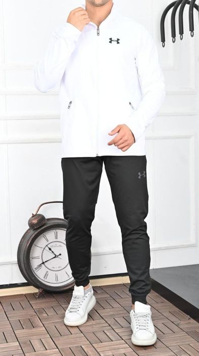 Treninguri unisex Under Armour