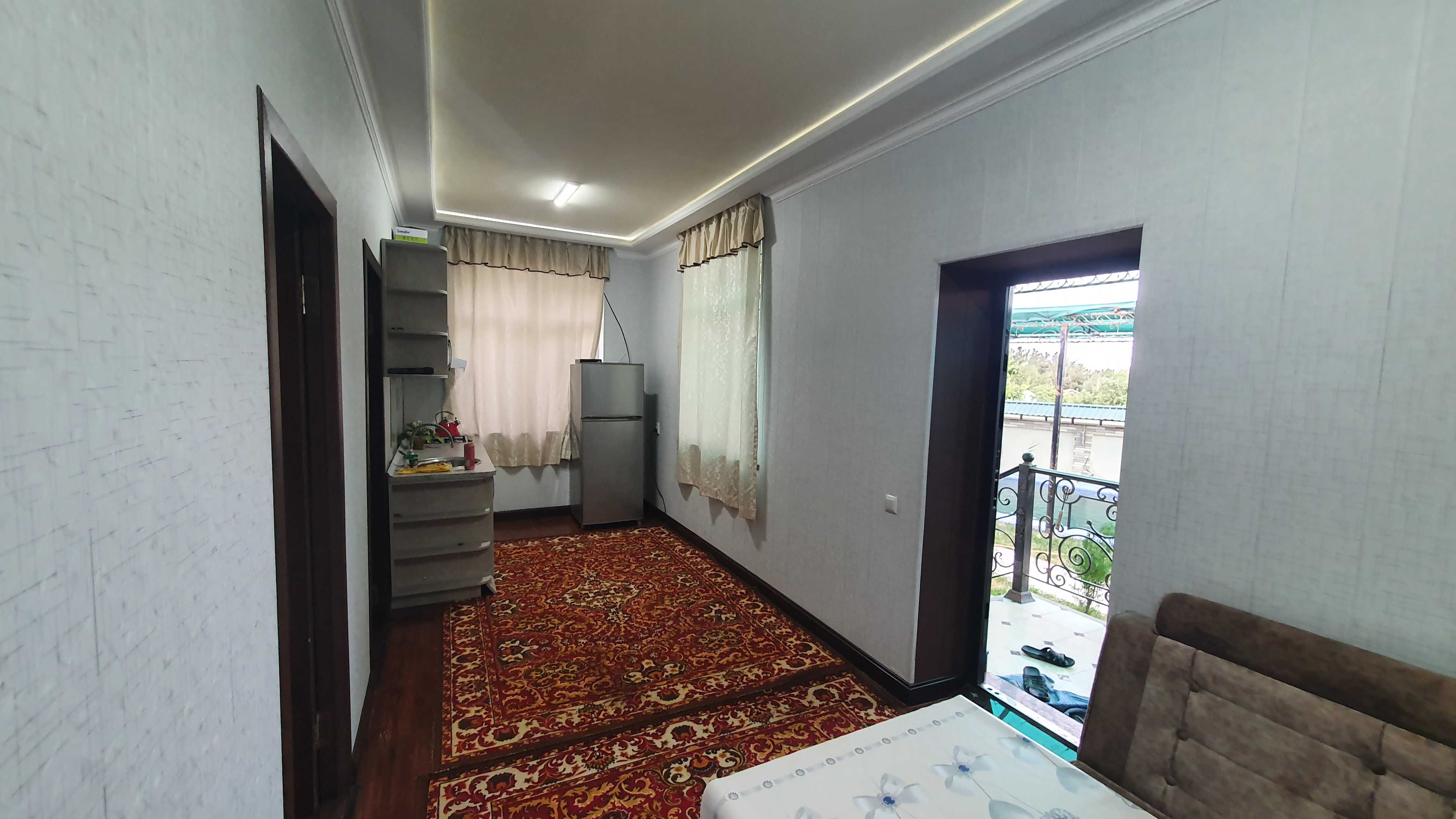 Dacha qibray, basseyn 2ta, sauna, stol tenis, yozgi oshxona