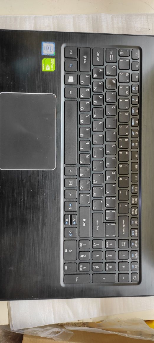 Продаю ноутбук Acer Aspire E5-575 (i5/8gb/SSD+HDD/MX940)