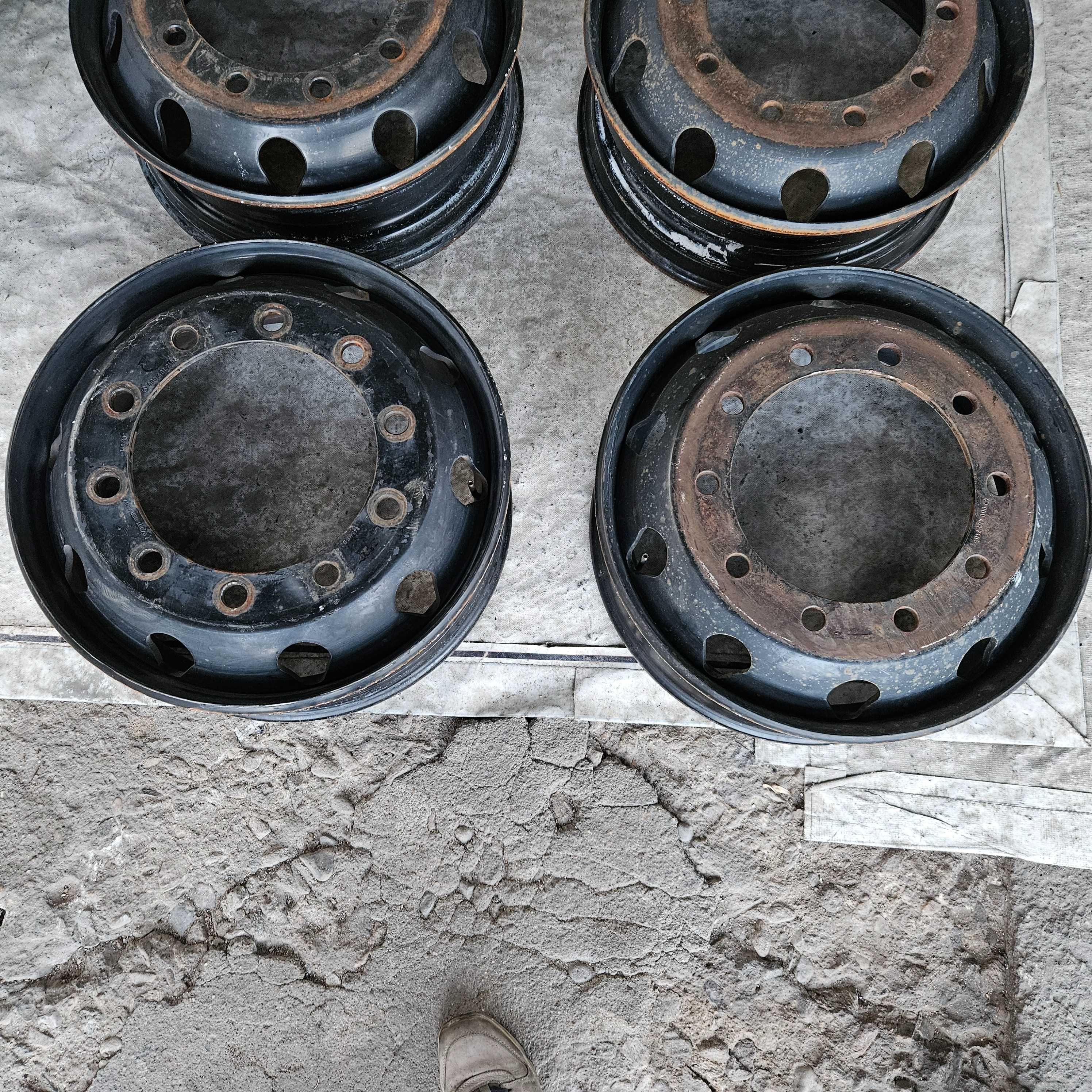6 стоманени джанти 6.75x22.5 с 10 отвора Mercedes Germany KPZ