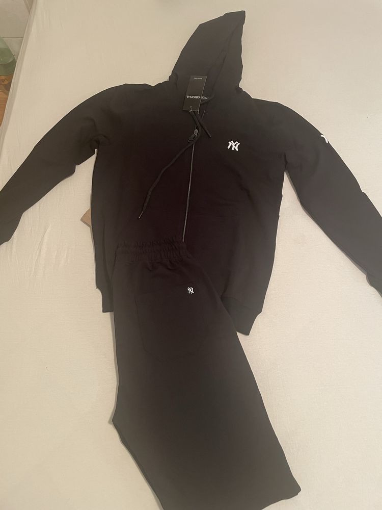 Нов мъжки анцуг NYC