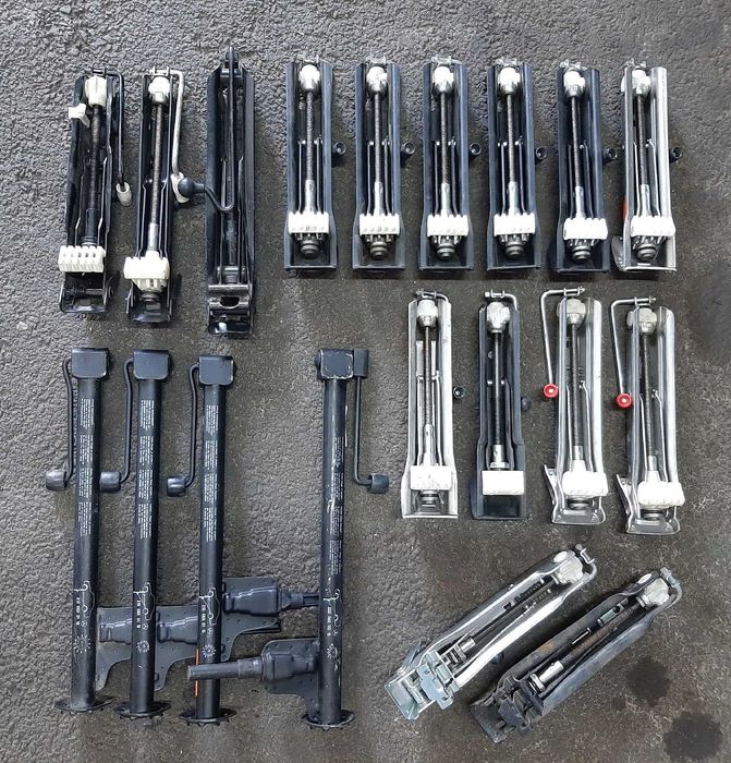 Продам родной домкрат BMW E46 E39 / Mercedes W210 W211 / Audi A6
