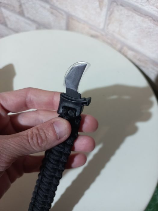 Гривна за оцеляване 5в1