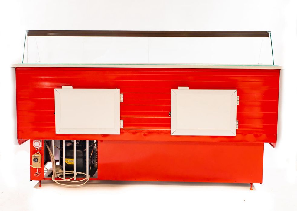 Vitrina frigorifica orizontala pentru mezeluri