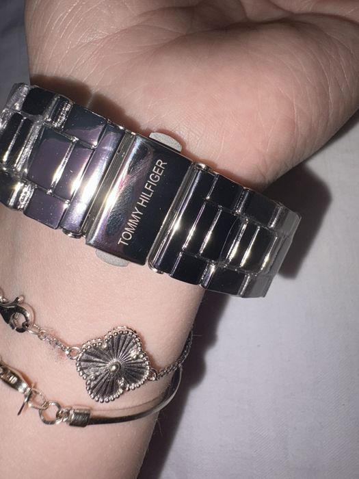 Ceas de mana Tommy Hilfinger roz rose argint argintiu silver nou new