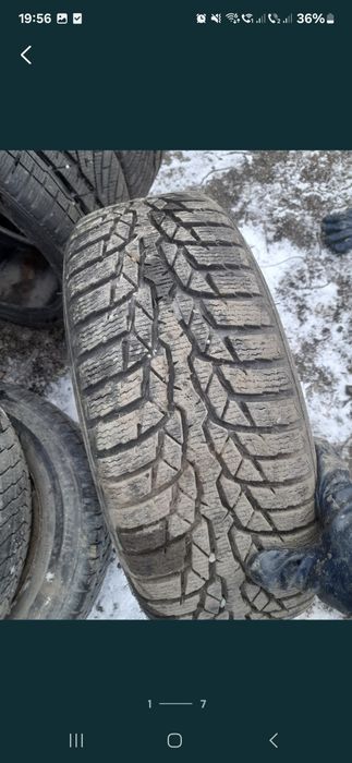 Vand 1 anvelopa 195 60 16 nokian iarna bun are și janta R 16