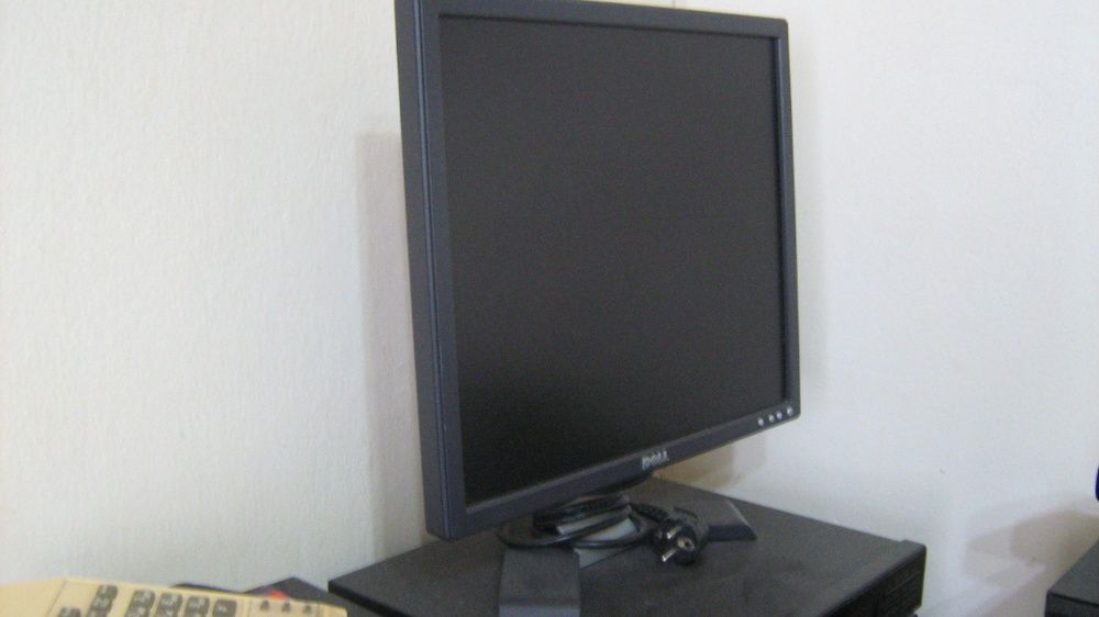 Monitor lcd Dell diag 48, Aparat de sudura.Tub osciloscop.