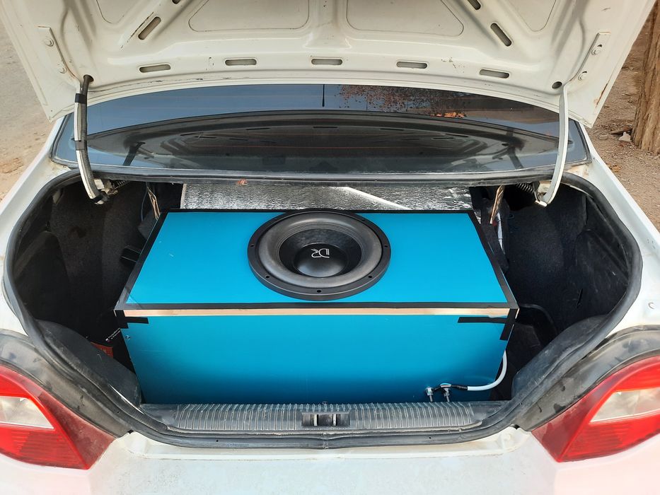 Sombufer yashik sotiladi