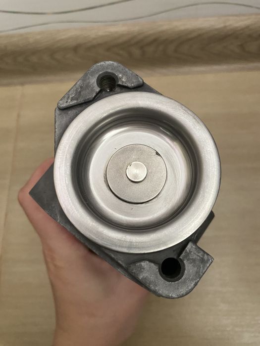 Егр клапан  Опел мерива дизел