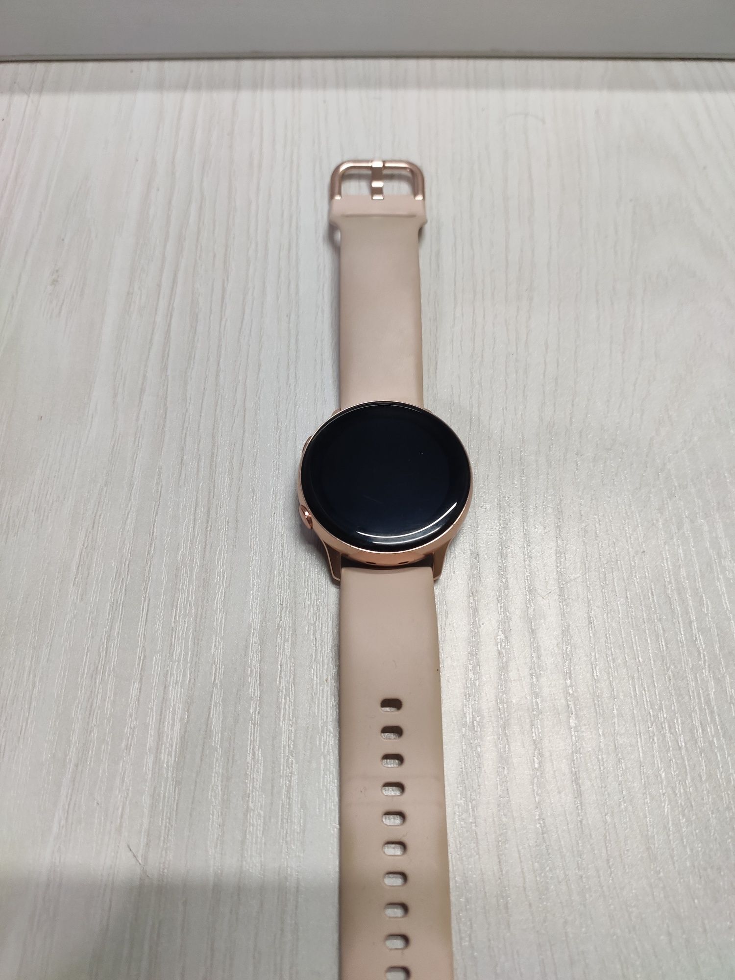 Продам Orginal Samsung Watch Active rose gold