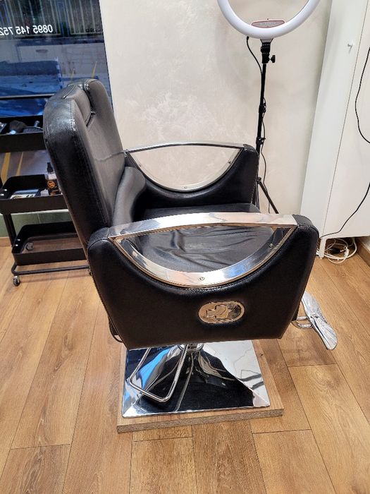 Бръснарски фризьорски стол за подстригване и грим