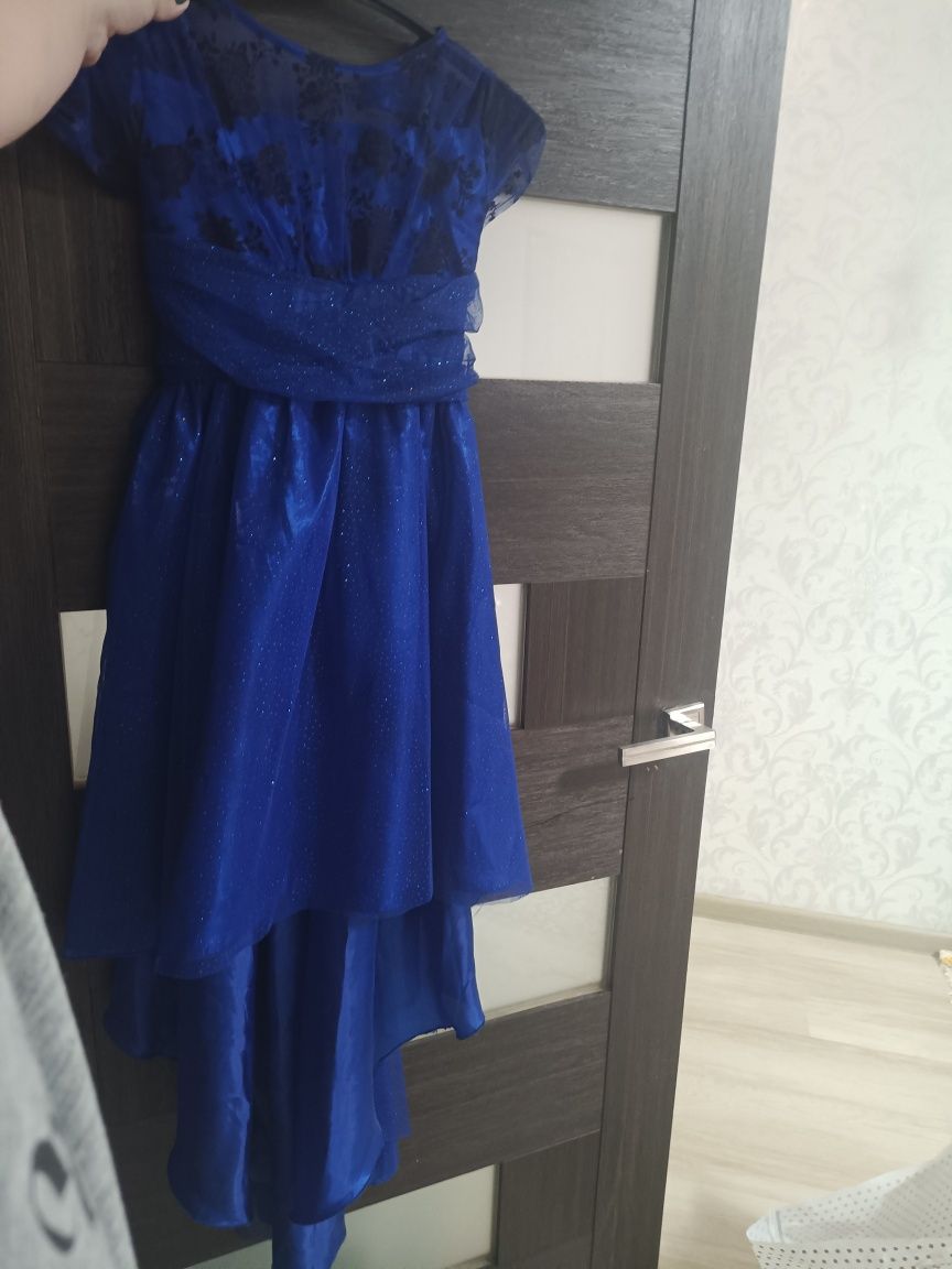 Продам бальное платье