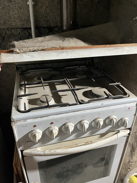 Продам газ плиту для дачи