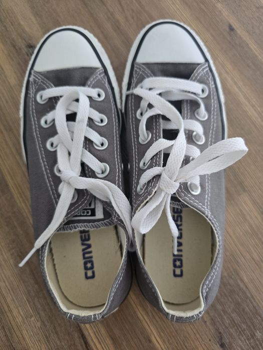 Converse marimea 36