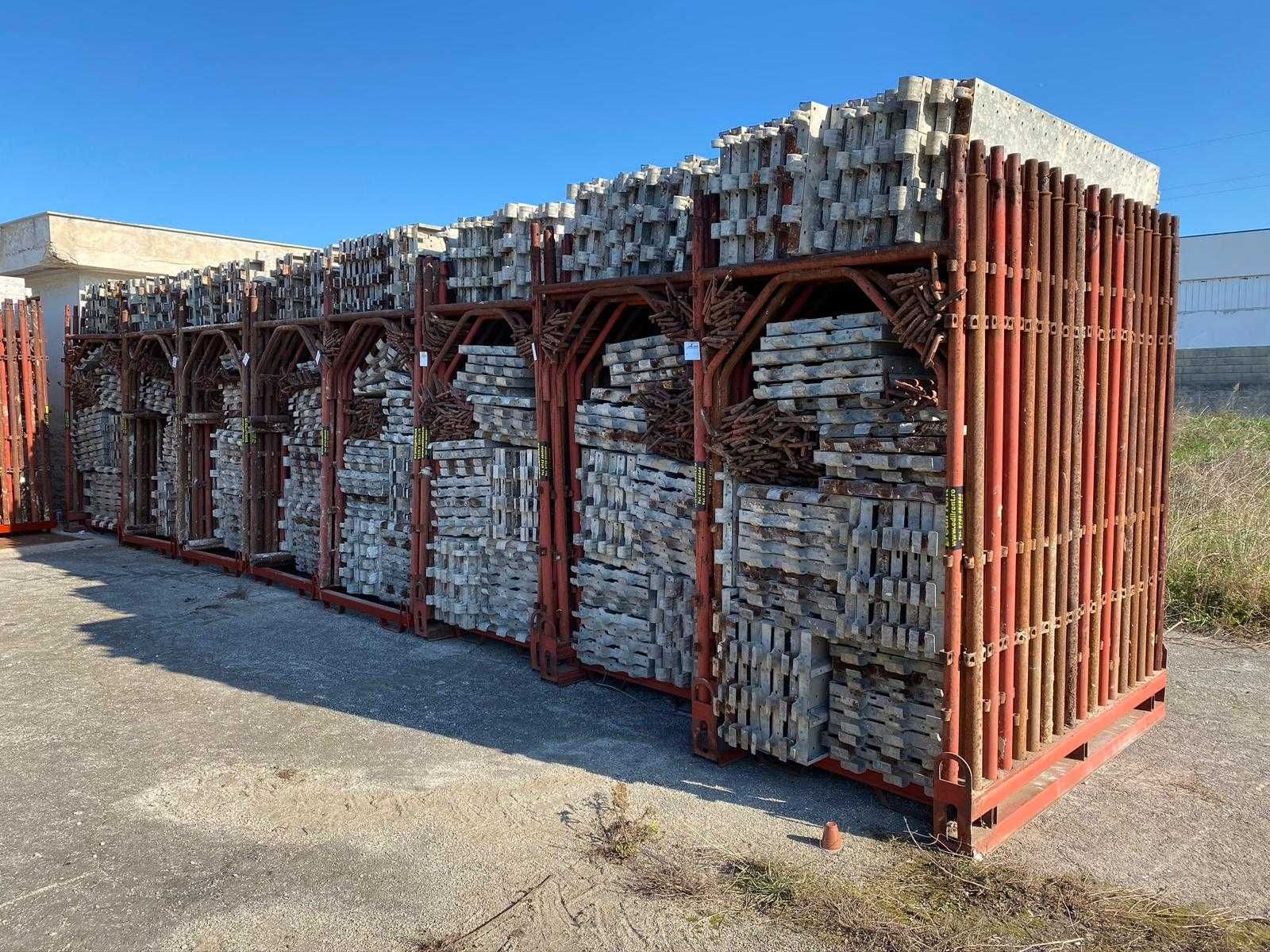 Schela constructii metalica Italia in stoc 460lei/tronson complet