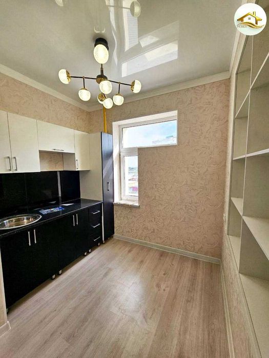 Продаётся 1х квартира на 4 этаж орр 7-МИКР