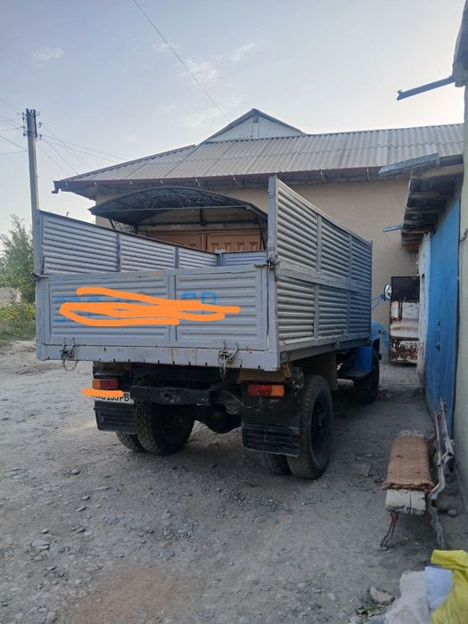 Gaz - 53 yuk mashinasi