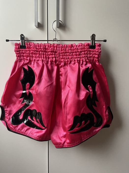 Муай тай шорти Venum + подарък