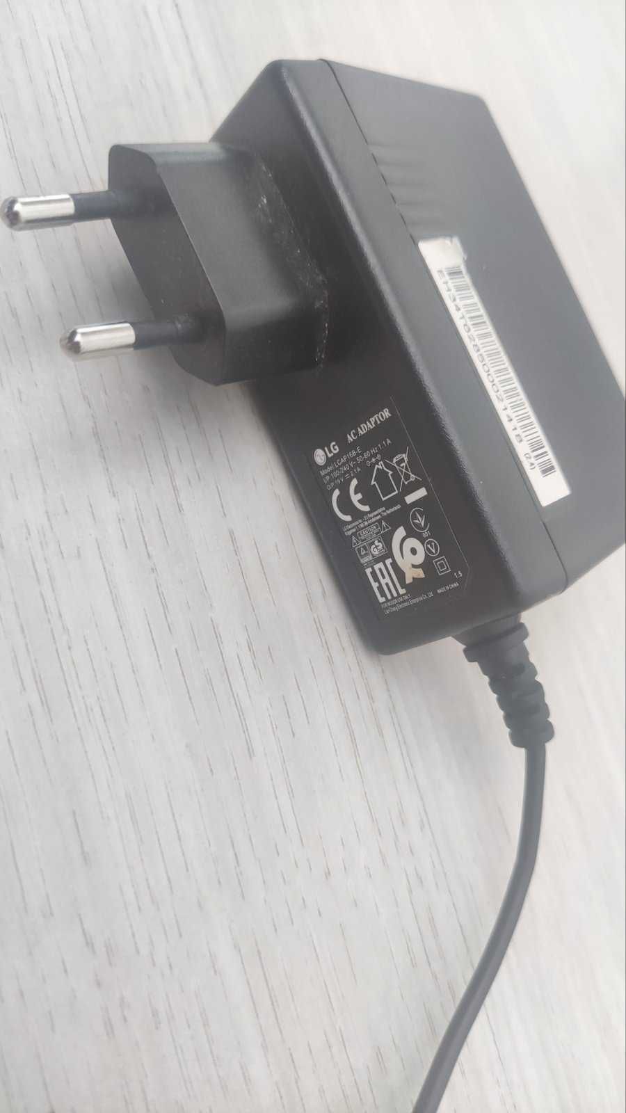 LED монитор LG 23 инча Full HD отличен