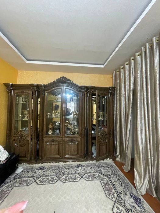 Mebel sotiladi. Narxi telefonda