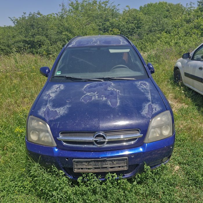 De vânzare vectra c