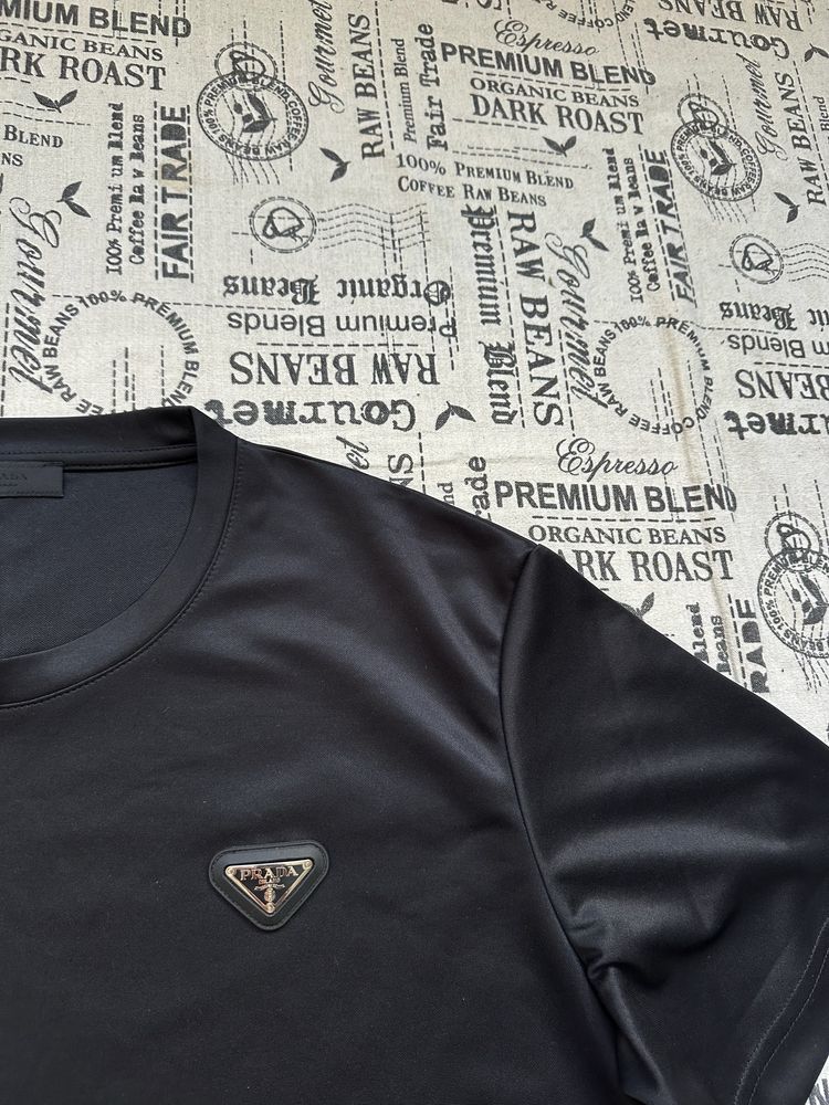 PRADA original тениска.XL