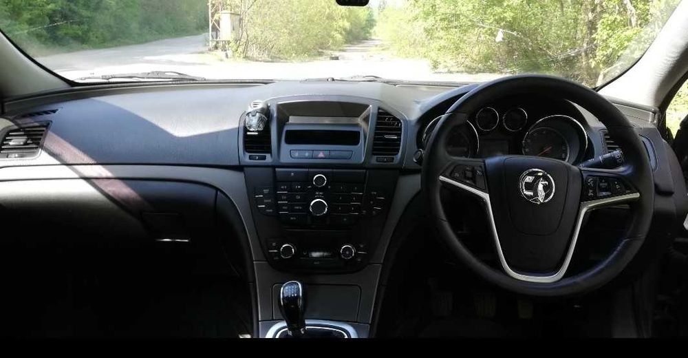 Опел Инсигния 1.8