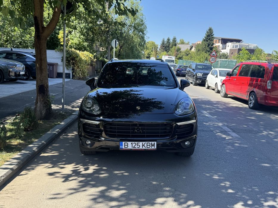 Porshe Cayenne/2016/420cp/km reali/stare buna.