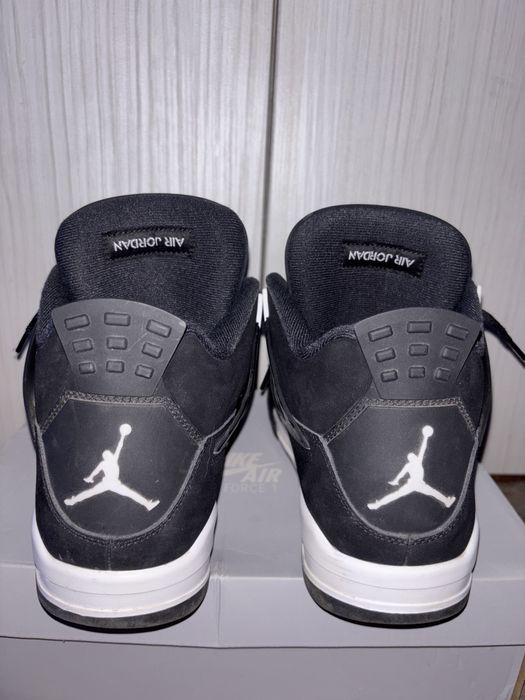 [PREȚ NEGOCIABIL] Jordan 4 White Thunder 45 marimea 45 (11 US)