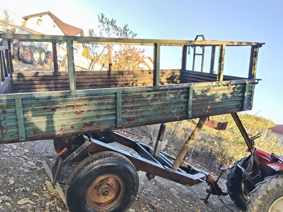 Remorca Monoax basculabila