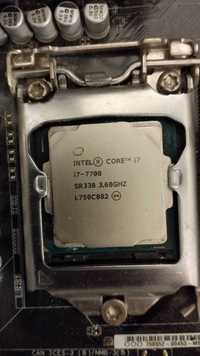 Процессор Intel Core i7-7700 вместе с материнской платой H110M-C