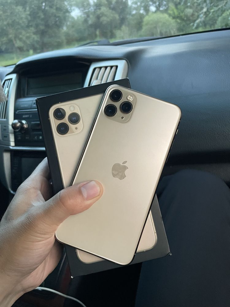 Iphone 11 pro max в хорошем состояний