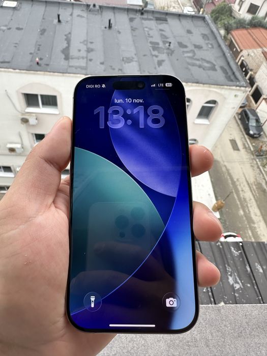 Iphome 16 Pro Desert