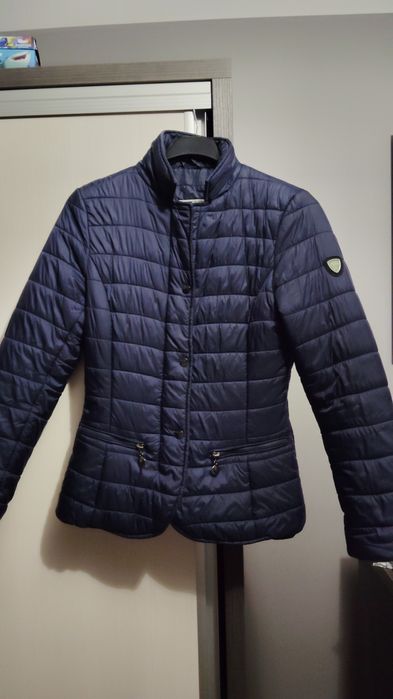 Geacă Cato bleumarin M (38) – stare impecabilă, elegantă și practică!