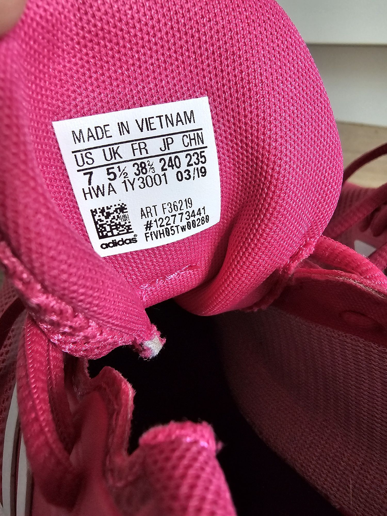 *Нови* Дамски летни розови маратонки Adidas Runfalcon, 38 н 24см