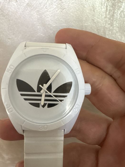 Часовник Adidas дамски