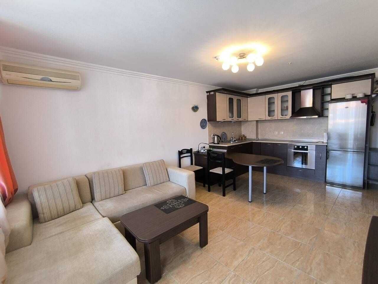Продава се Двустаен апартамент в Свети Влас - 58 кв.м за 1475 €/кв.м - Снимка #4