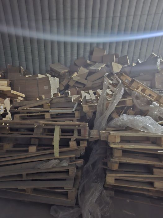 сломанный паддон 1 газел полный