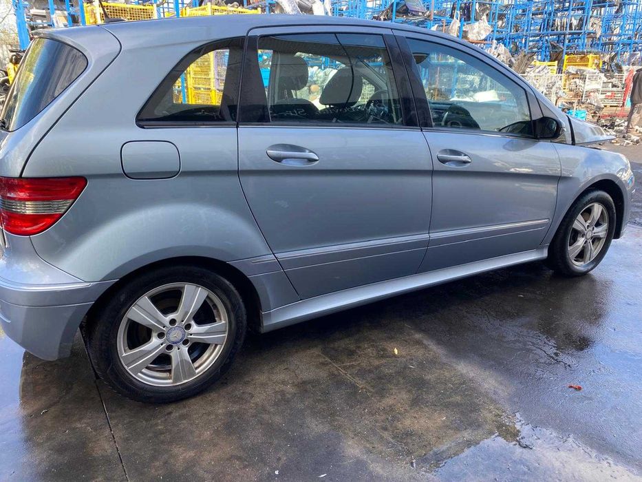 dezmembrez Mercedes B classe W245 , 180cdi/haion B classe /usa B class