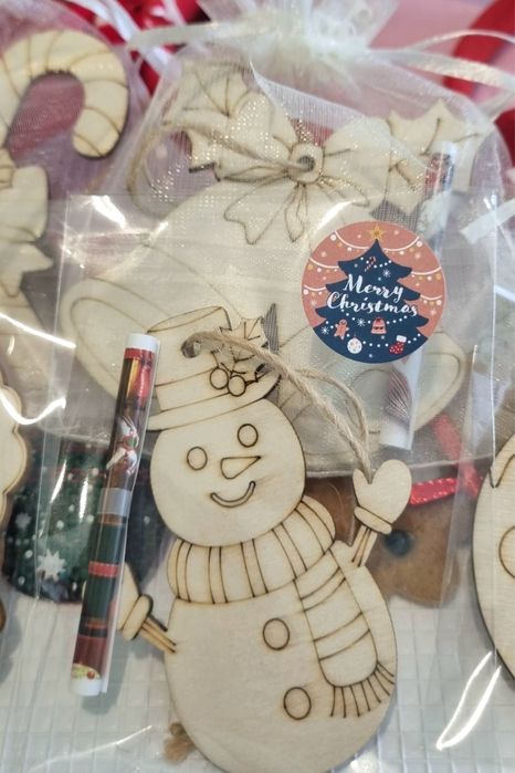 Дървени коледни украшения за оцветяване