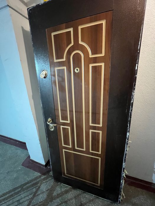 Ușă metalică apartament