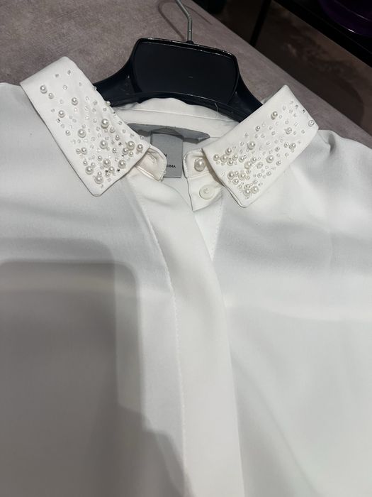 Дамска риза,цвят шампанско, сатен, размер s