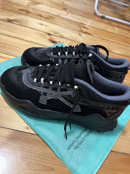 Обувки off-white