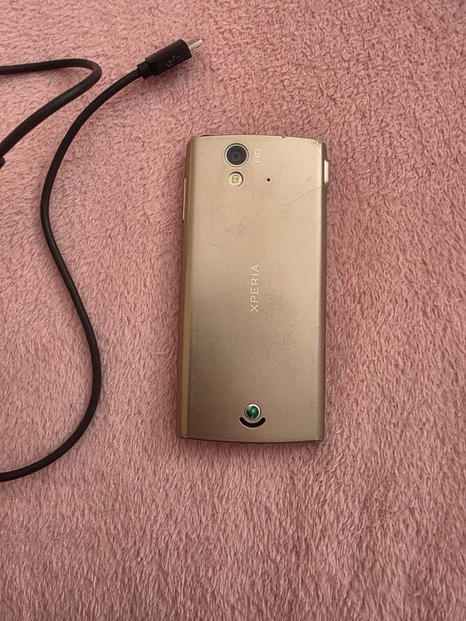 Telefon mobil smart Sony Ericsson Xperia