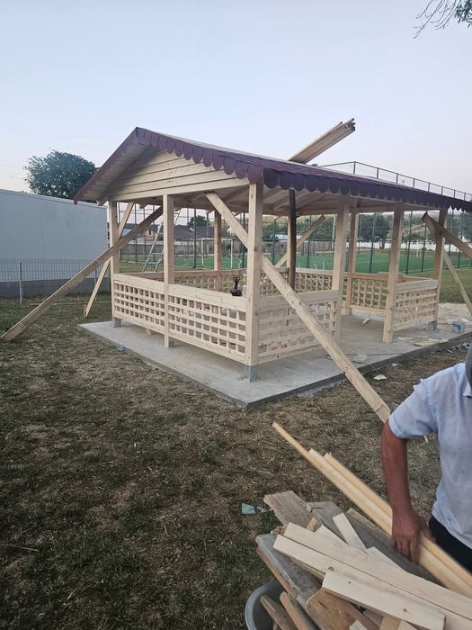 Vând  foișoare garaje casute de depozitare