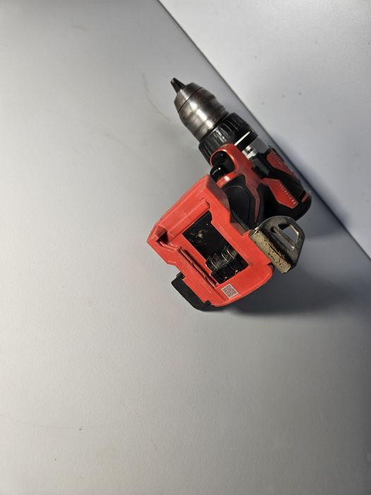 Винтоверт Milwaukee 18v