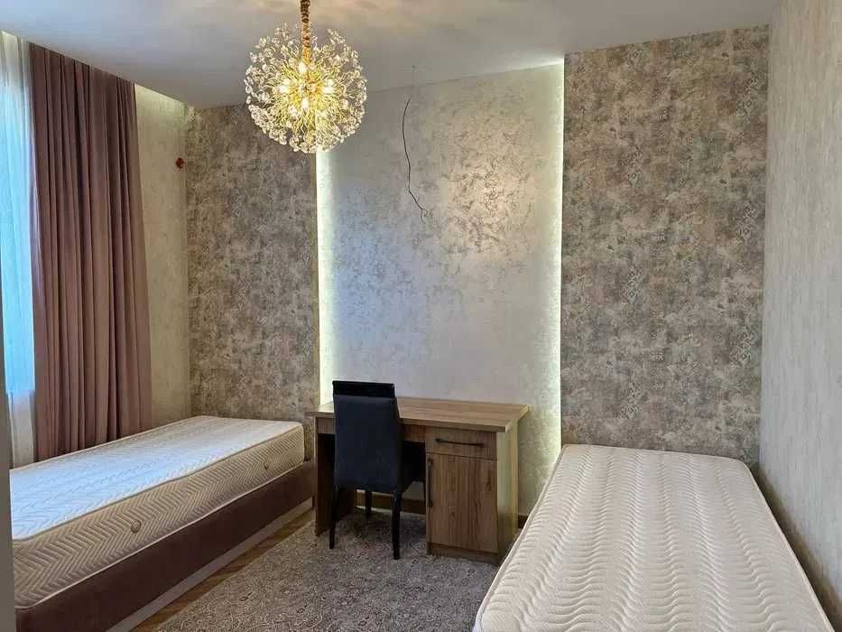 СРОЧНО! Сдаётся ЛЮКСОВЫЙ участок на Бадамзаре!! Можно Под Офис!!