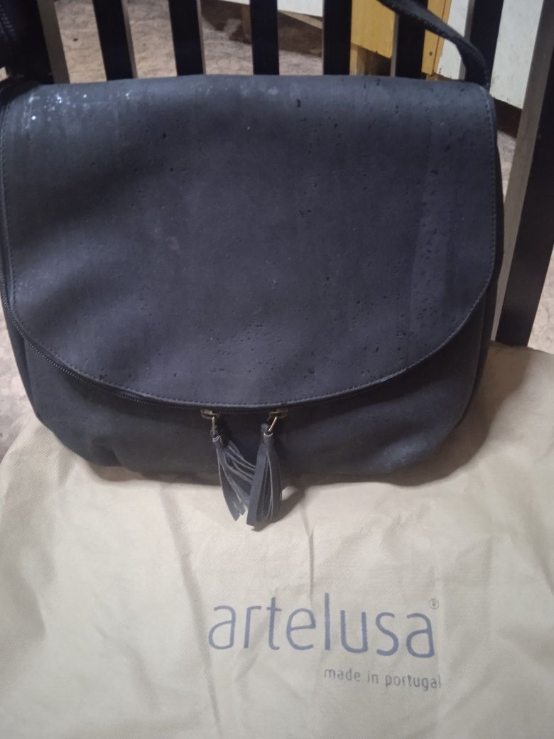 Женские сумки бренда Артелюса Испания